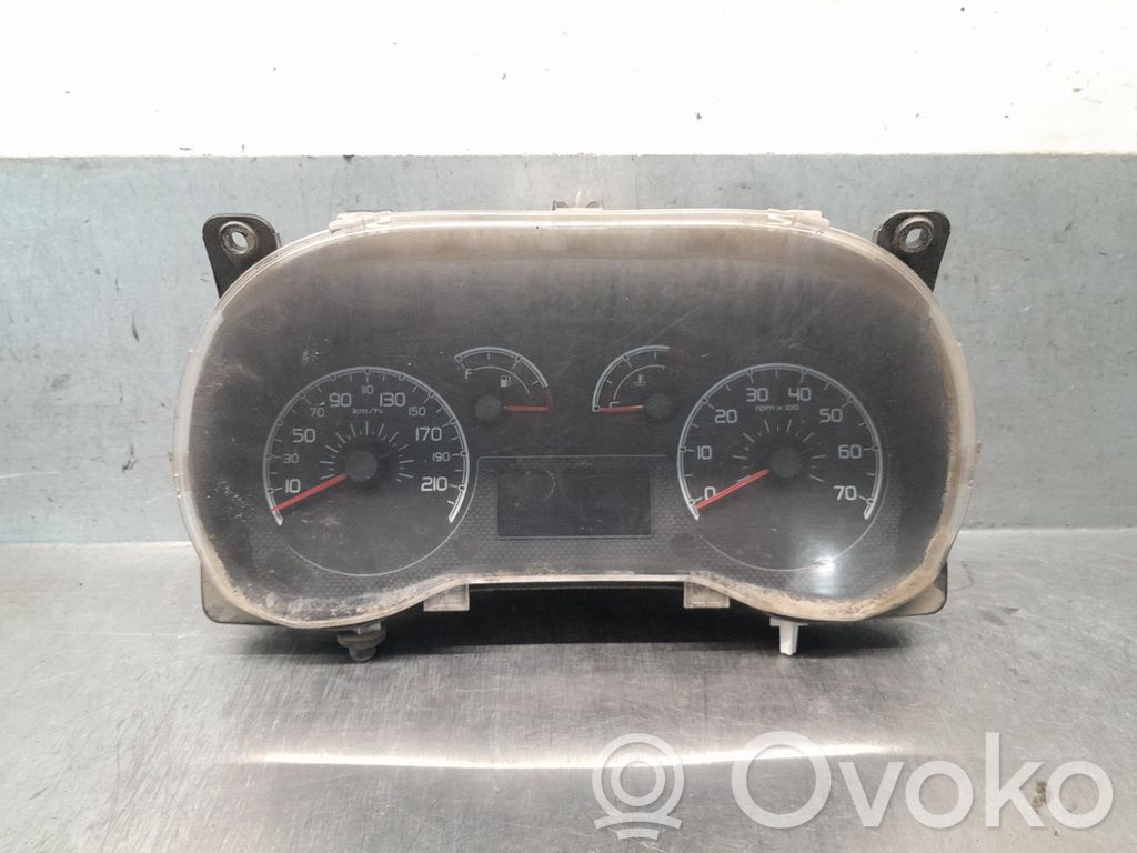 Fiat Fiorino Geschwindigkeitsmesser Cockpit