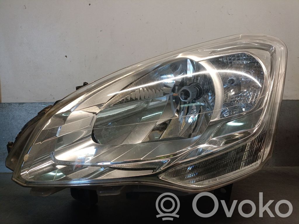 Citroen Berlingo Lampa przednia