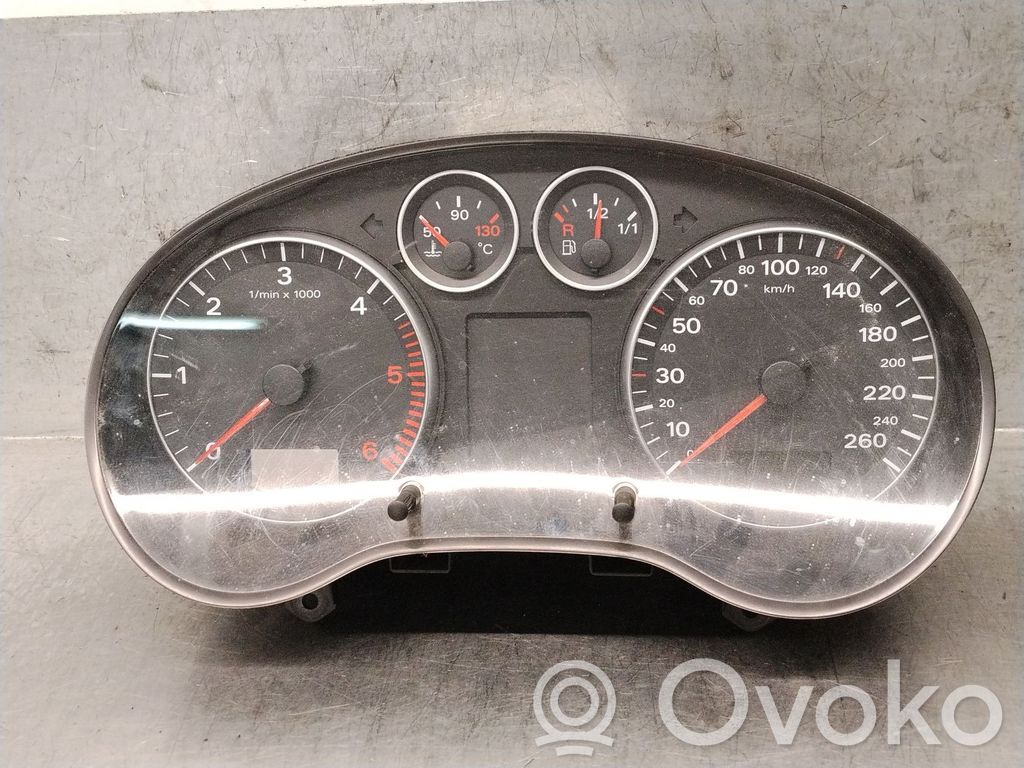 Audi A3 S3 8P Nopeusmittari (mittaristo) 