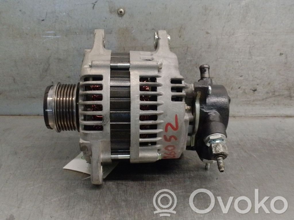 Opel Combo C Ģenerators 