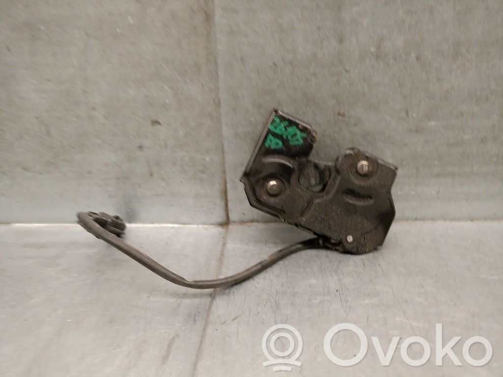 Infiniti FX Tie down hook / loop 