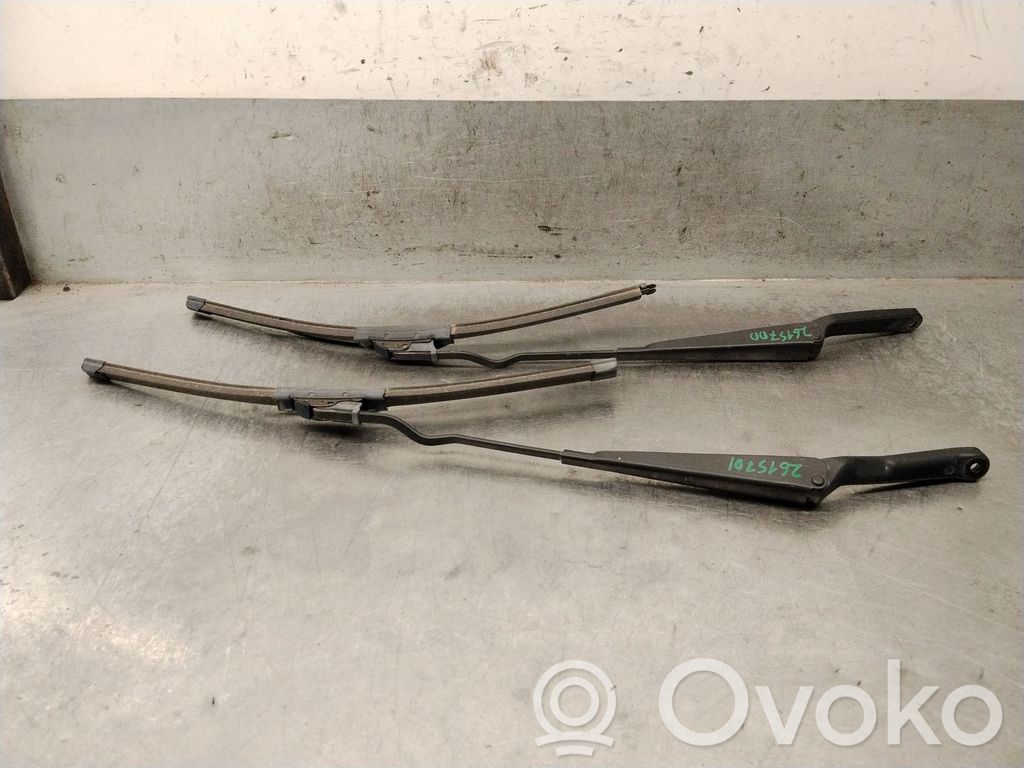 Renault 19 Wischerarm vorne 