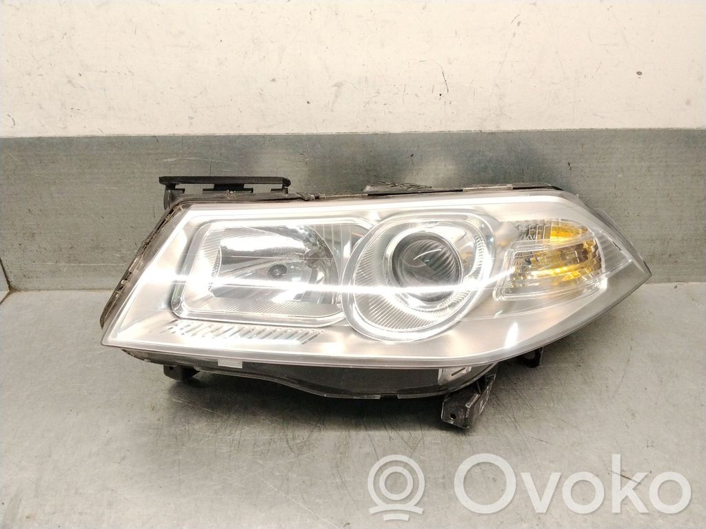 Renault Megane II Phare frontale 