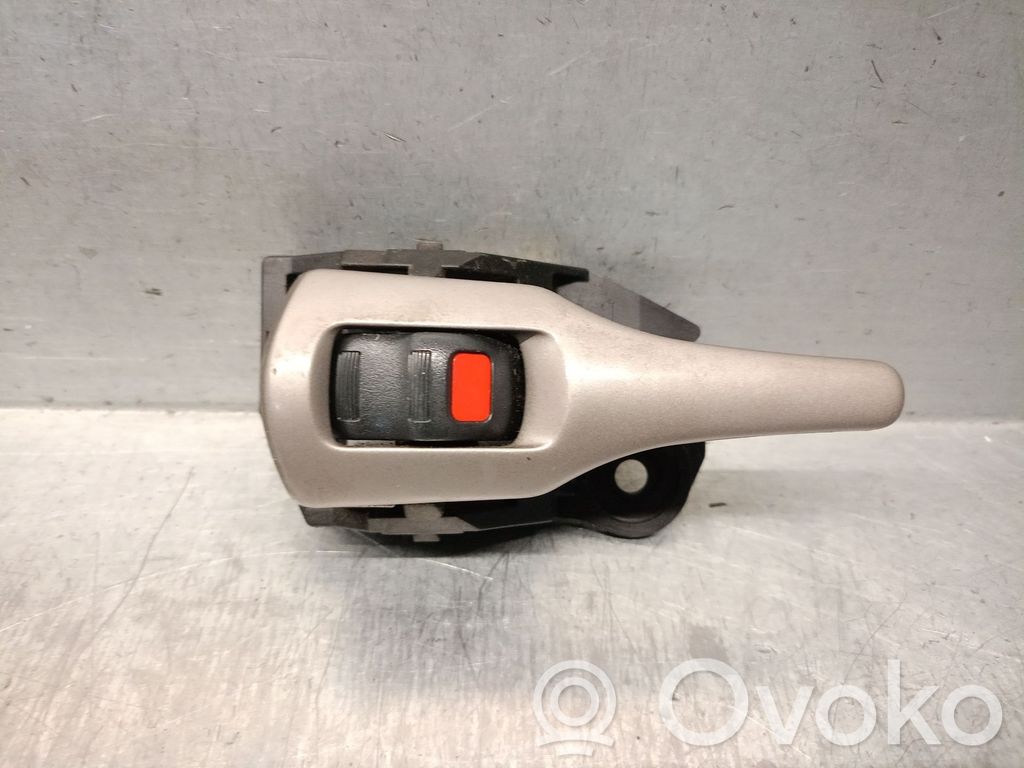 Toyota Urban Cruiser XP110 Manecilla interna puerta delantera 