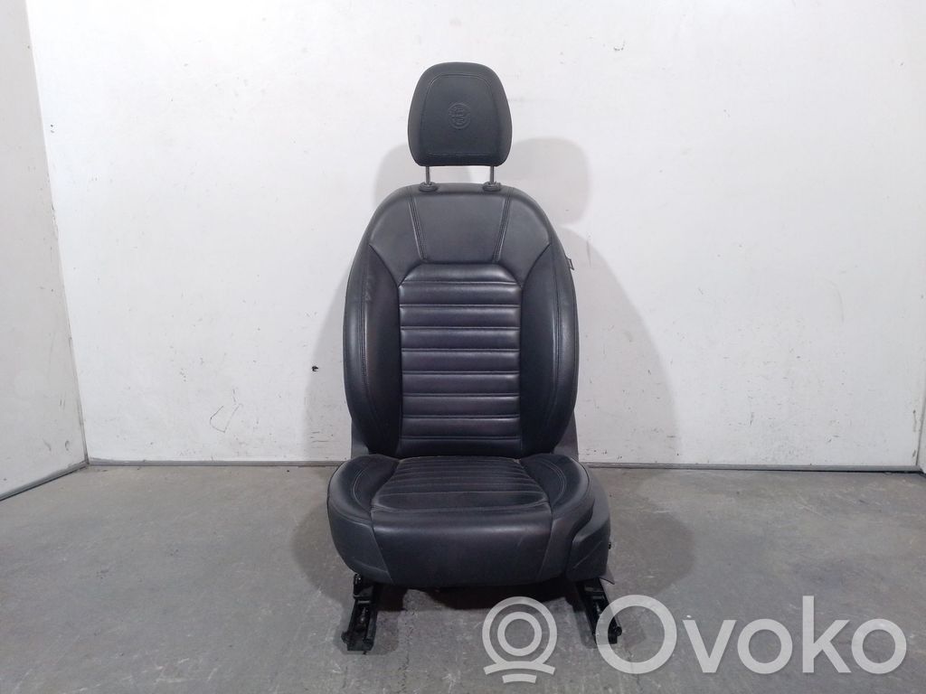 Alfa Romeo Giulia Siège conducteur avant 