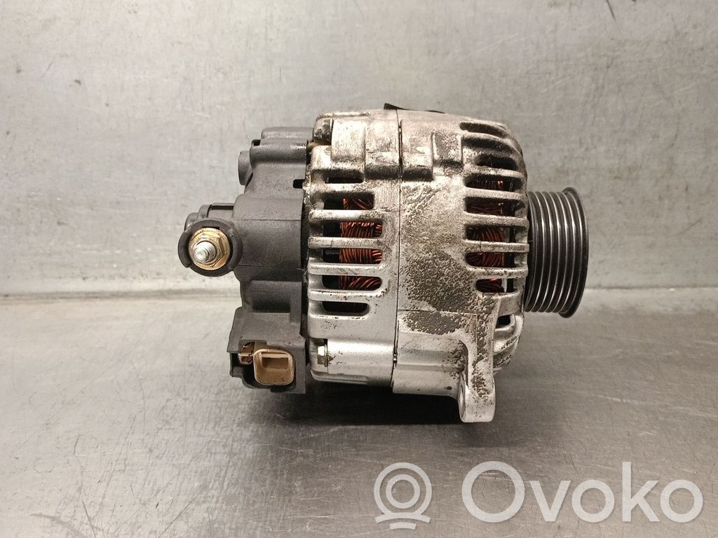Nissan Maxima A34 Generatore/alternatore 