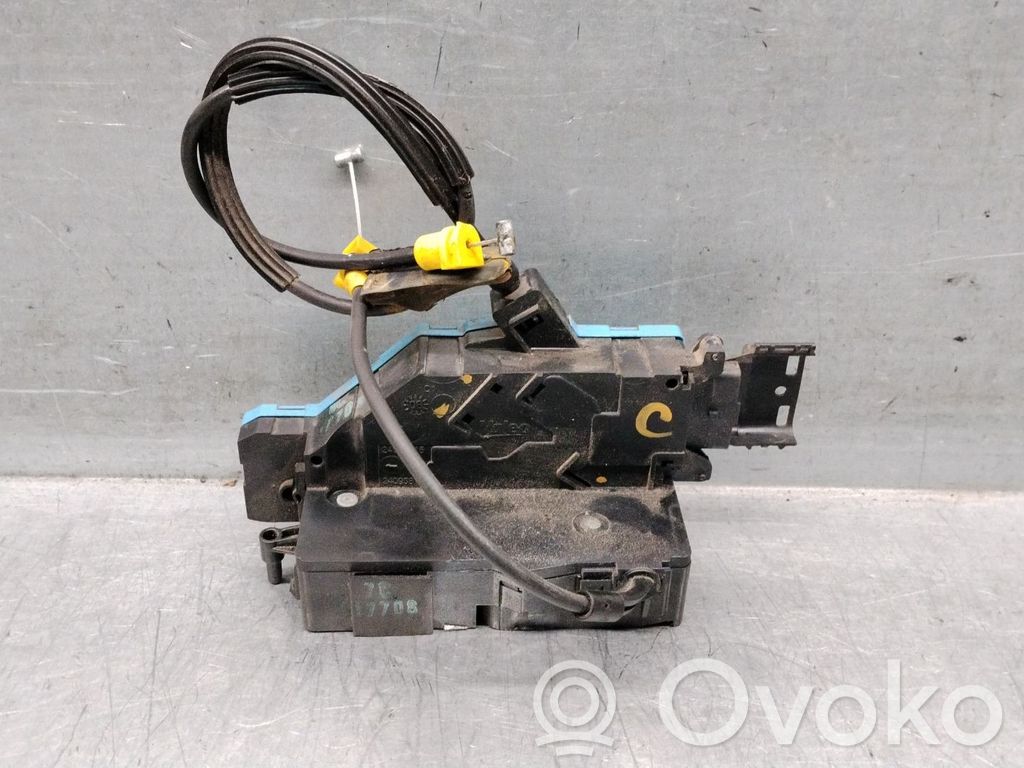 Peugeot 207 Takaoven lukko