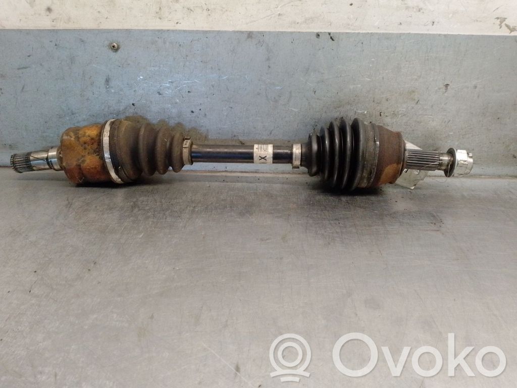 Opel Corsa D Etuvetoakseli 