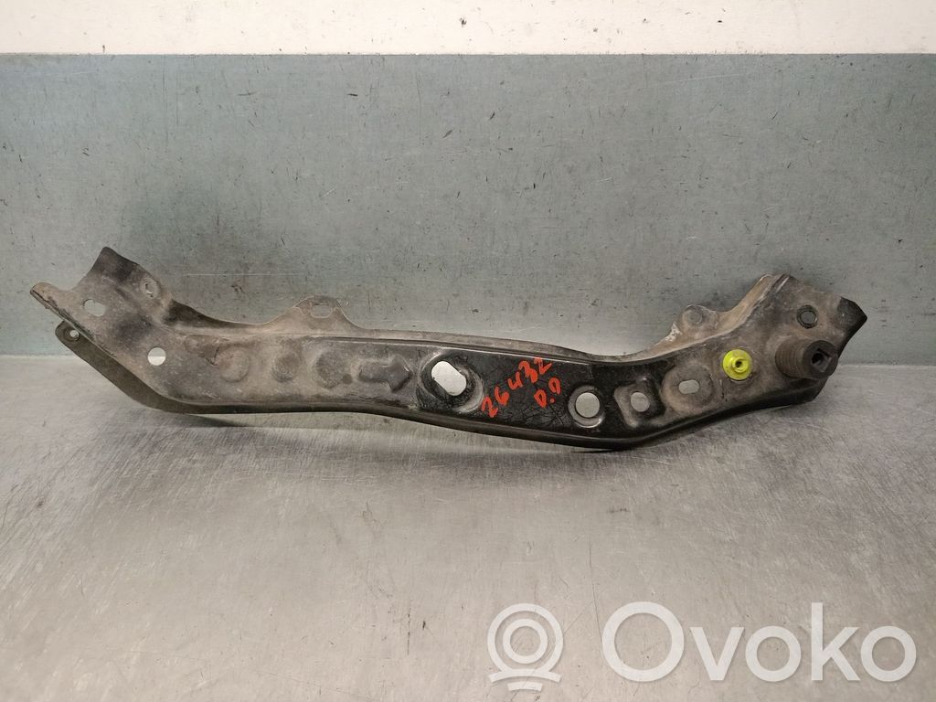 Toyota Corolla E160 E170 Support phare frontale
