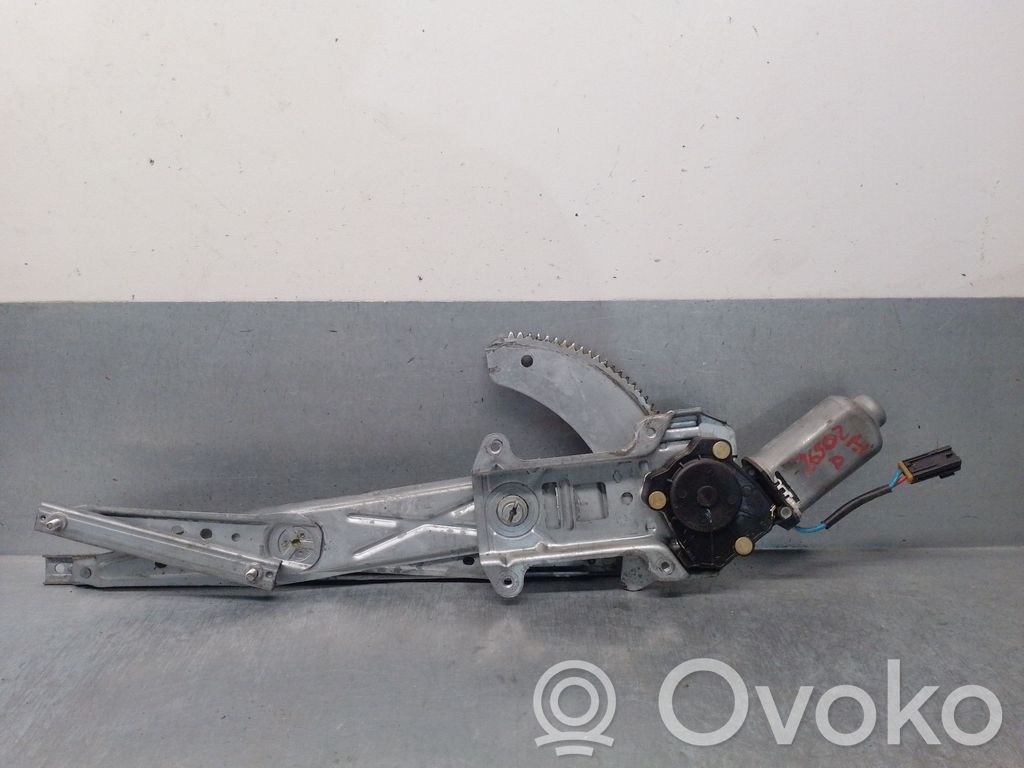 Nissan Micra C+C Macara geam față manuală