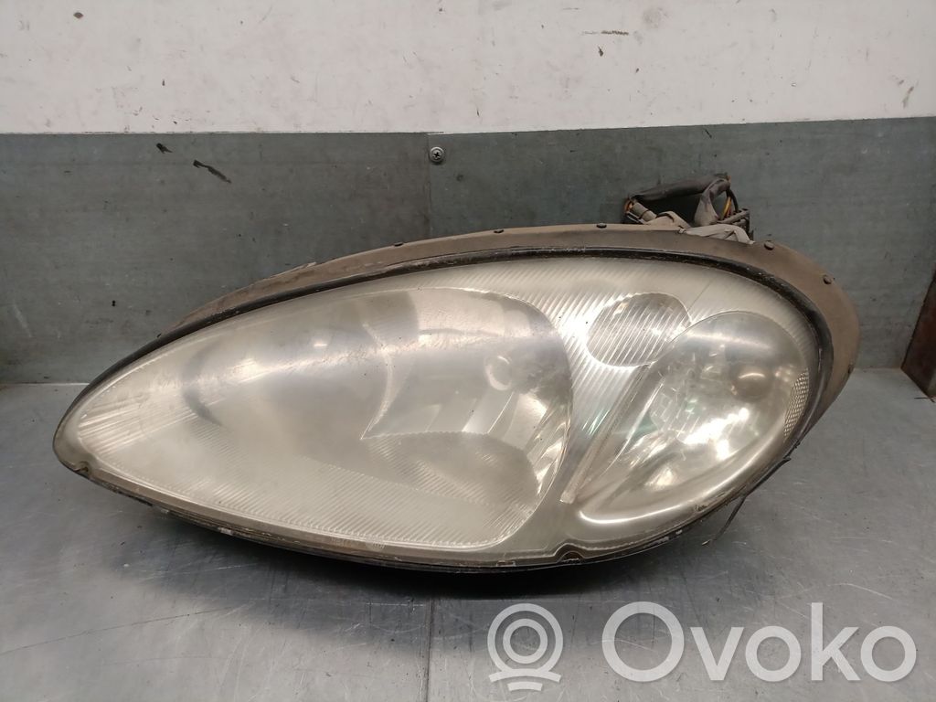 Chrysler PT Cruiser Phare frontale 