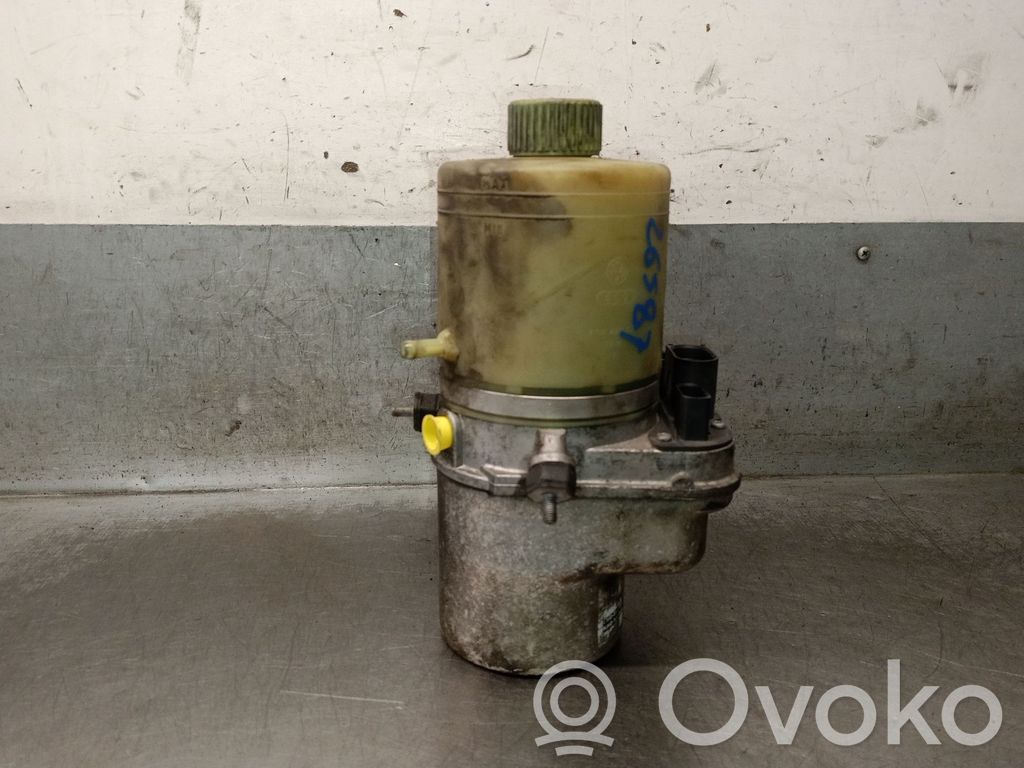 Seat Ibiza III (6L) Vairo stiprintuvo siurblys 