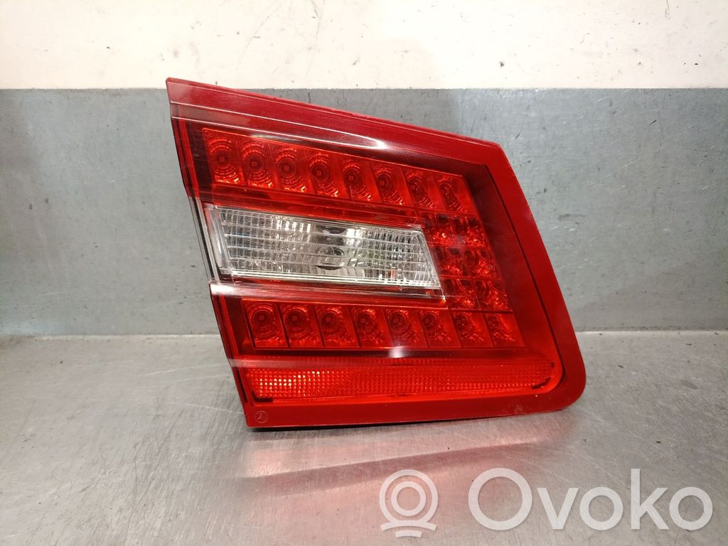 Mercedes-Benz E W212 Lampa tylna