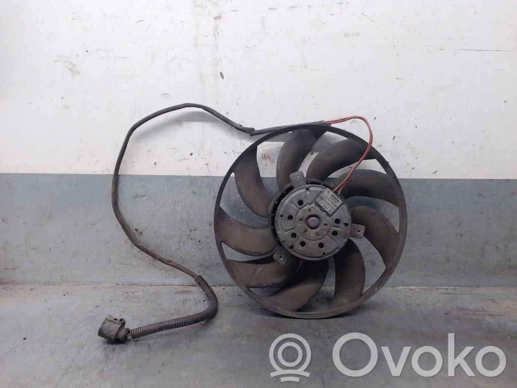 Volkswagen Transporter - Caravelle T5 Ventilatore di raffreddamento elettrico del radiatore