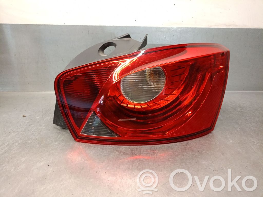 Seat Ibiza IV (6J,6P) Задний фонарь в кузове 