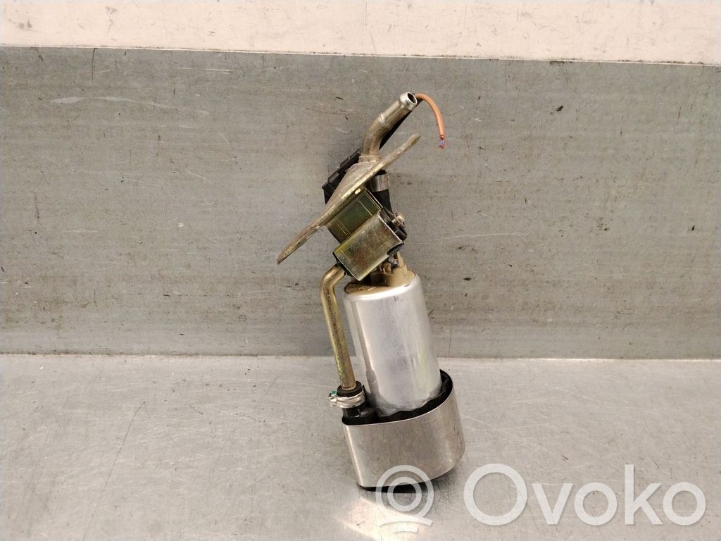 Opel Astra F Pompe à carburant 