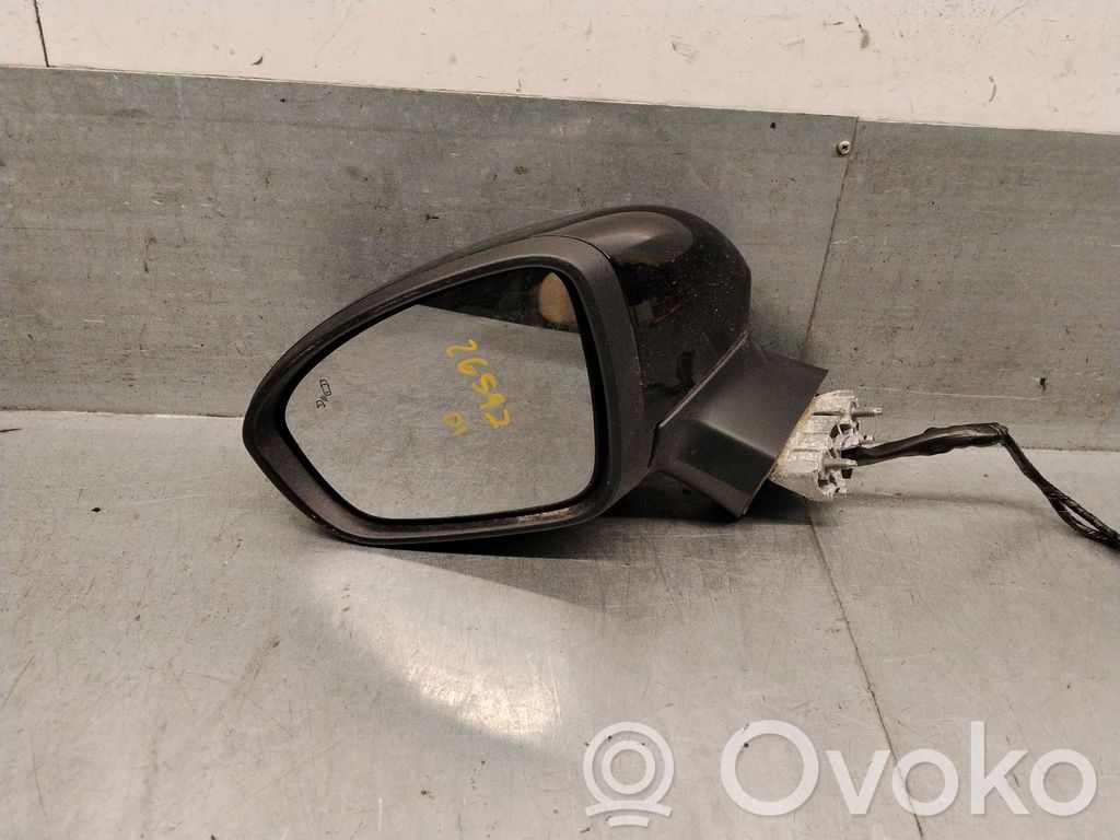 Renault Clio V Боковое зеркало с электроприводом 