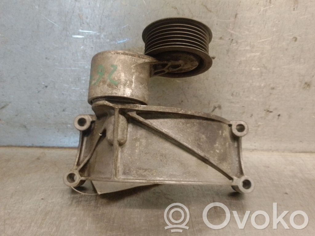 Audi A5 Sportback 8TA Soporte del alternador 