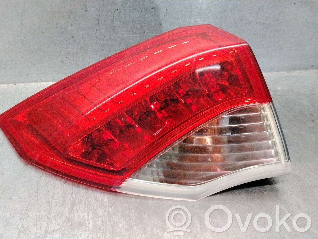 Renault Laguna III Luci posteriori 