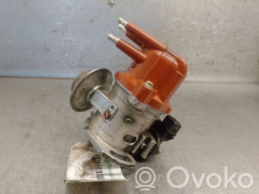 Peugeot 205 Ignition distributor 