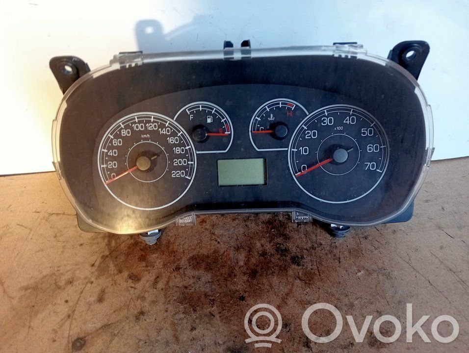 Unidad de control/módulo del motor   51862589