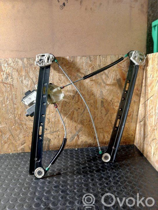 Front door window regulator with motor   E840311302