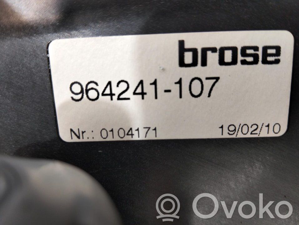 Volvo XC60 Macara ușă față cu motor 