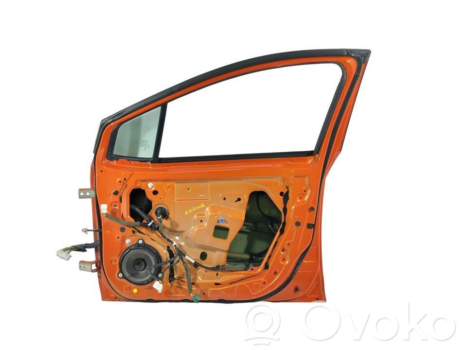 Nissan Micra K14 Дверь 