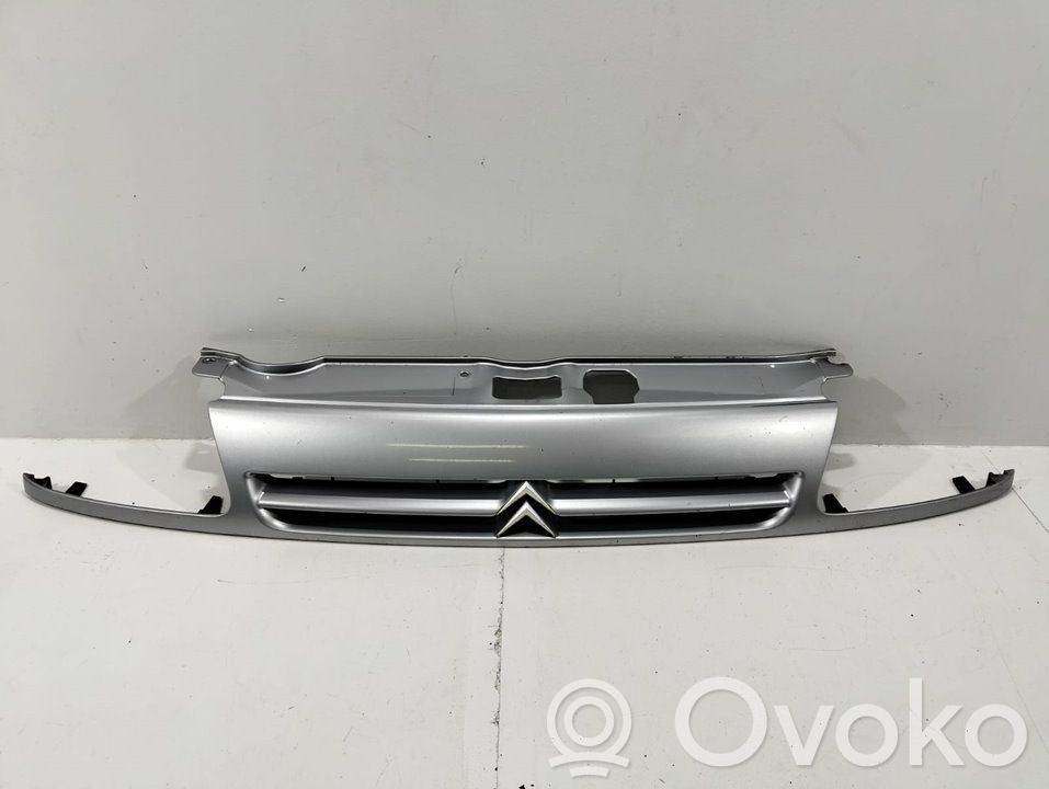 Citroen Saxo Front grill 