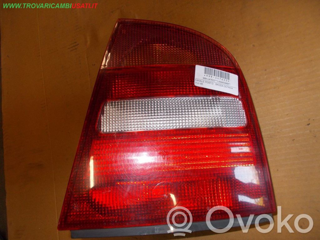 Skoda Octavia Mk1 (1U) Lampa tylna 