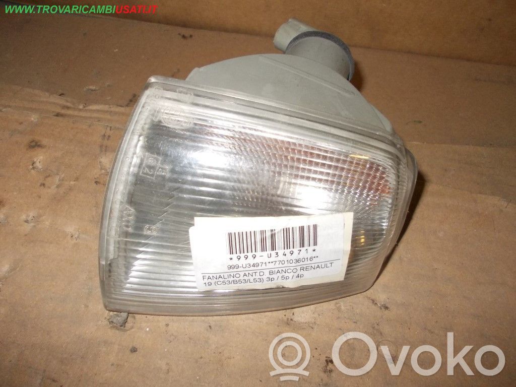 Renault 19 Front fender indicator light 