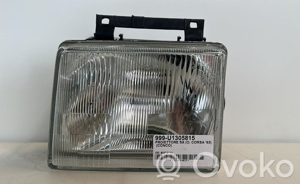 Opel Corsa A Scheinwerfer 