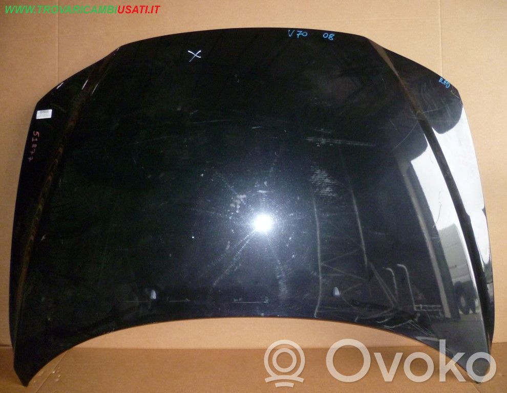 Volvo V70 Konepelti 