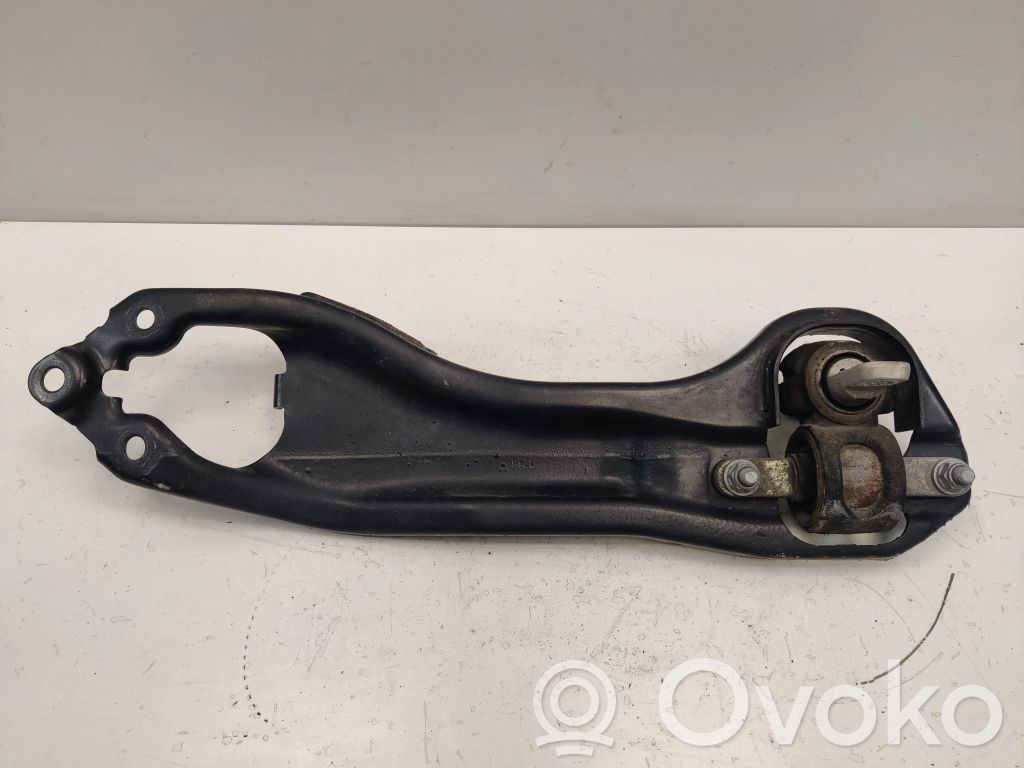 Chrysler Pacifica Rear control arm 