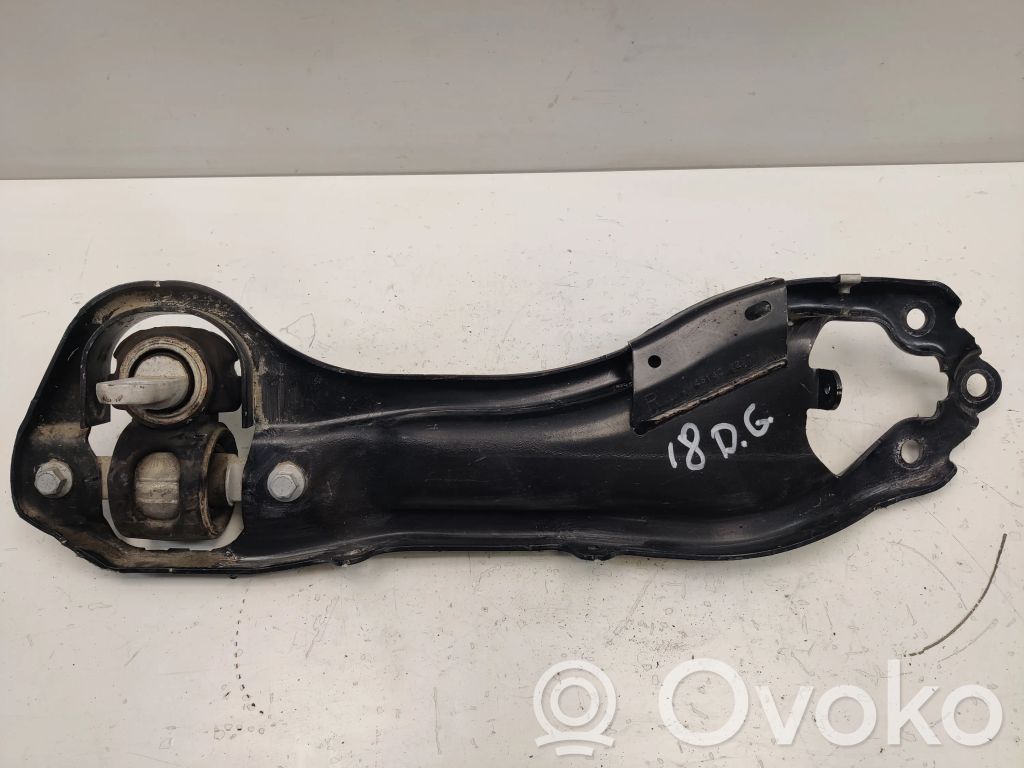 Chrysler Pacifica Rear control arm 