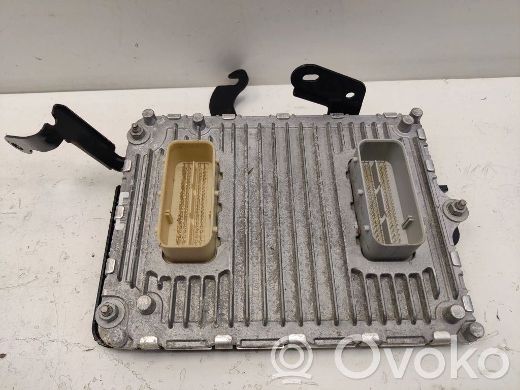 Chrysler Pacifica Engine control unit/module 