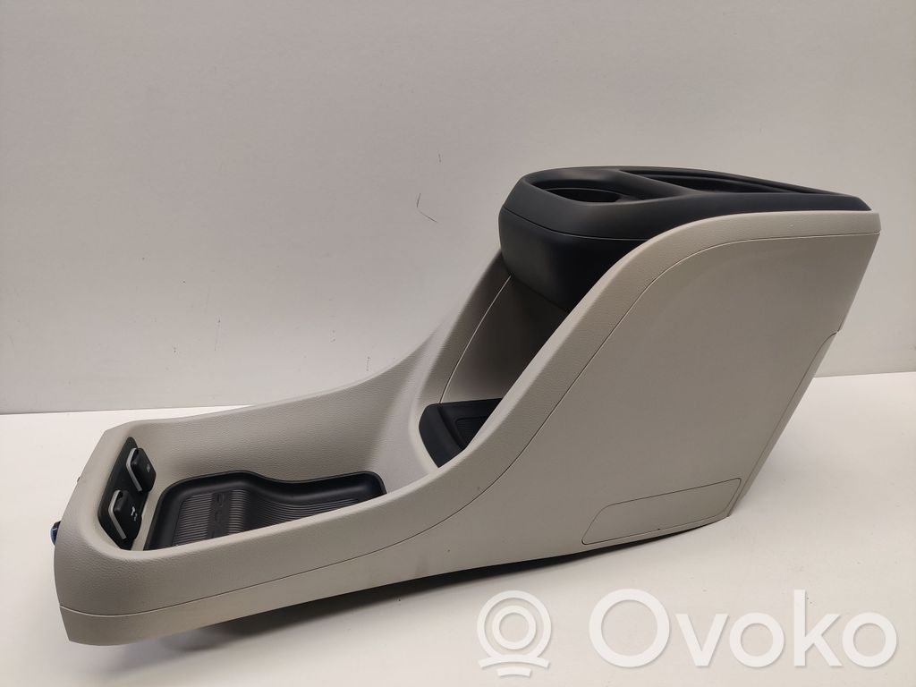 Chrysler Pacifica Center console 