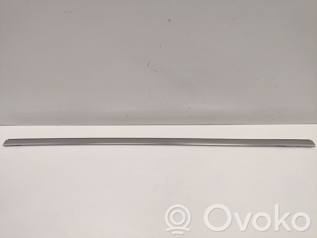 Chrysler Pacifica Oven lasin lista 