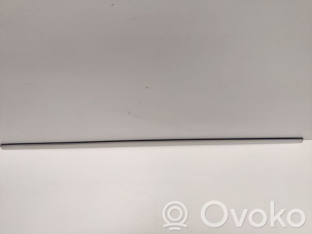 Oven lasin lista   68188802AE