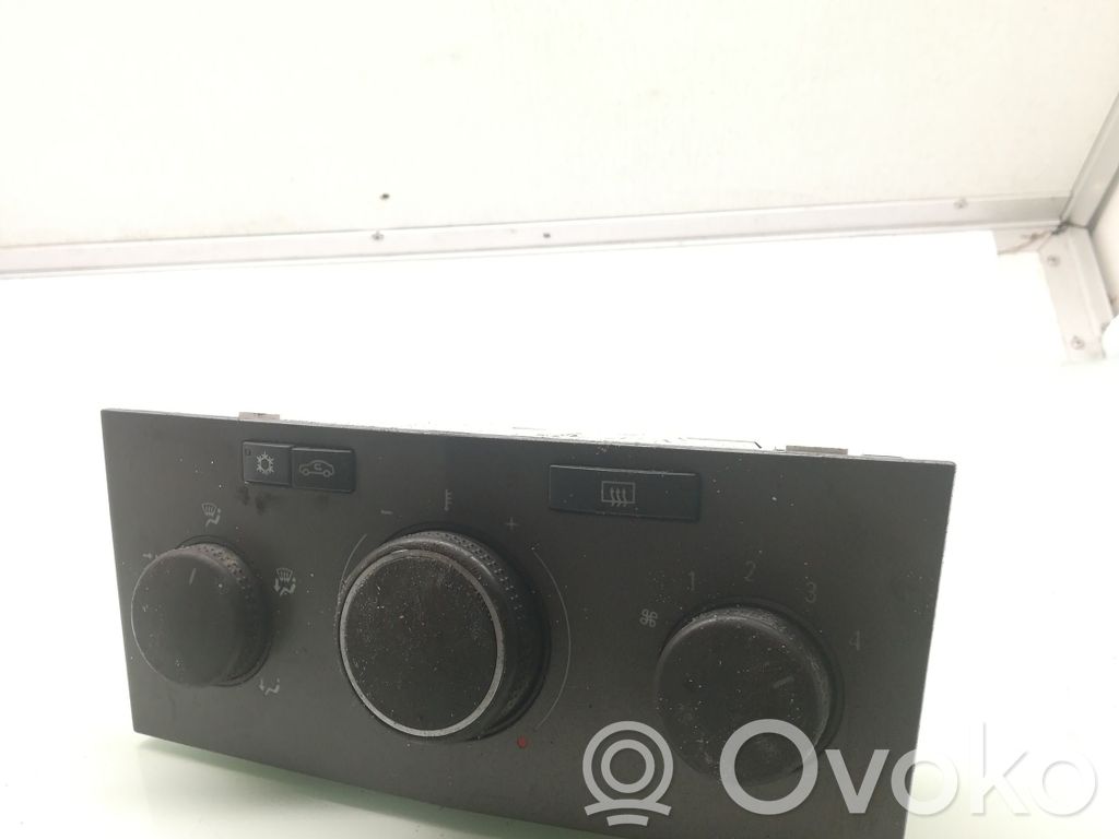 Climate control unit   901512410005