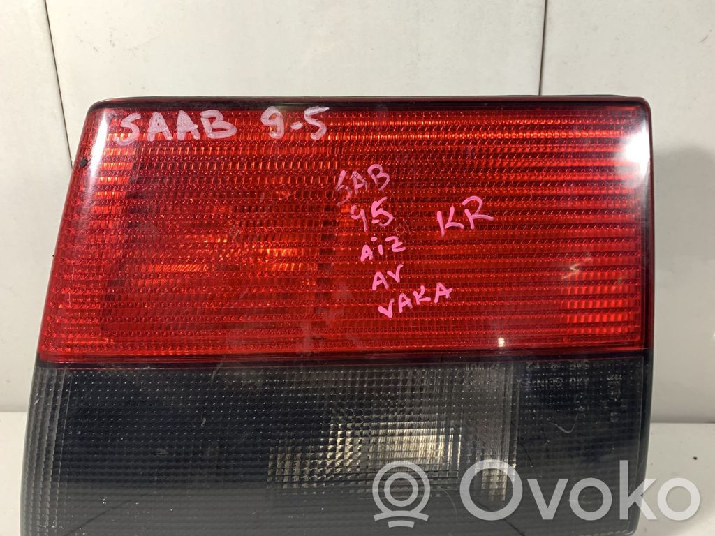 Aizmugurējais lukturis pārsegā   4564