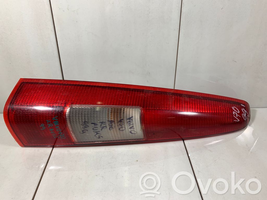 Volvo S70  V70  V70 XC Lampa tylna 