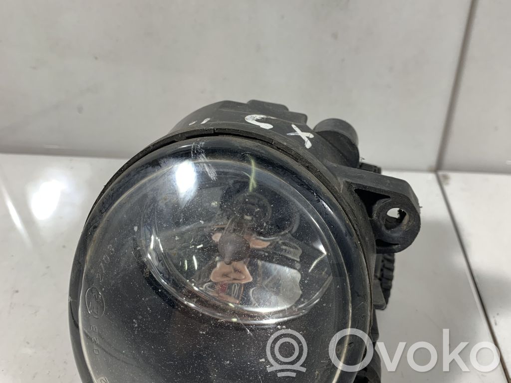Miglas lukturis priekšā   63176920885