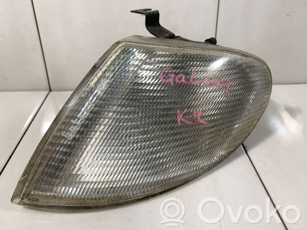 Ford Galaxy Front indicator light 