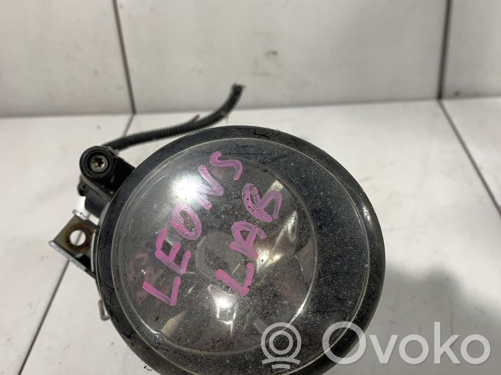 Miglas lukturis priekšā   5P0941700A