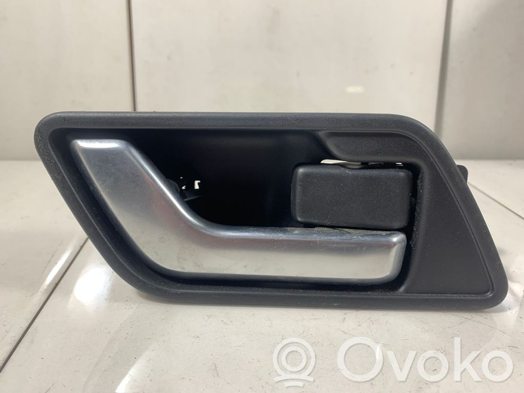Manecilla interna puerta delantera   5H3222600