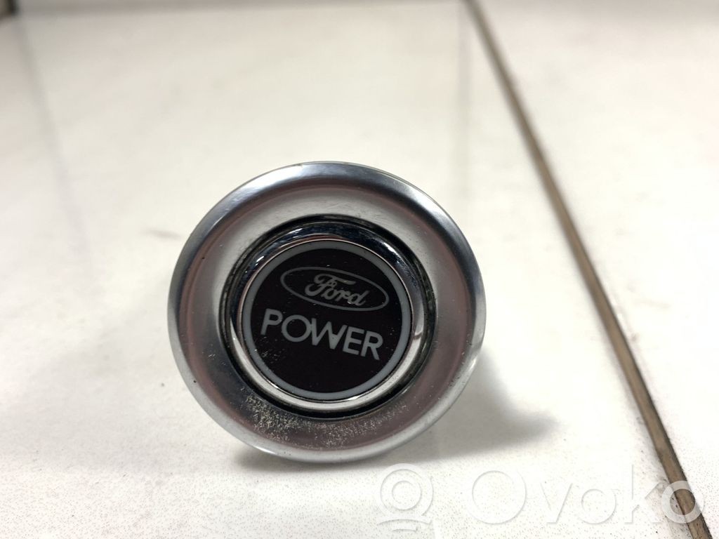 Engine start stop button switch   7S7T11572