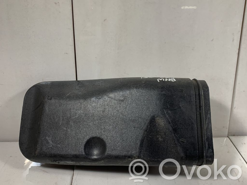 Air intake duct part   779795601