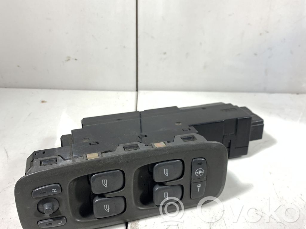 Volvo V70 Electric window control switch 