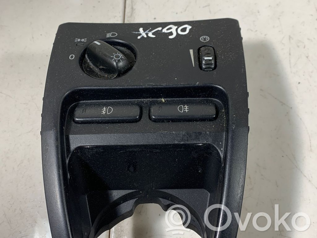 Volvo XC90 Light switch 